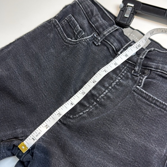 EVERLANE High Rise Slim Straight Cigarette Jeans Size 26 Black - Picture 9 of 11